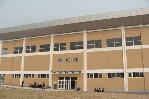重庆民族职业中学宿舍是几人间