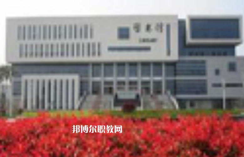 四川省经济贸易学校2022年招生简章