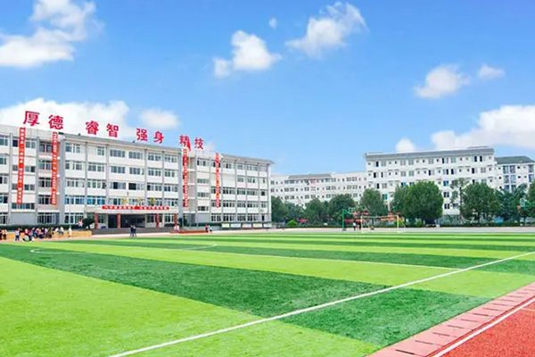 2022年四川省乐山市第一职业高级中学录取分数线