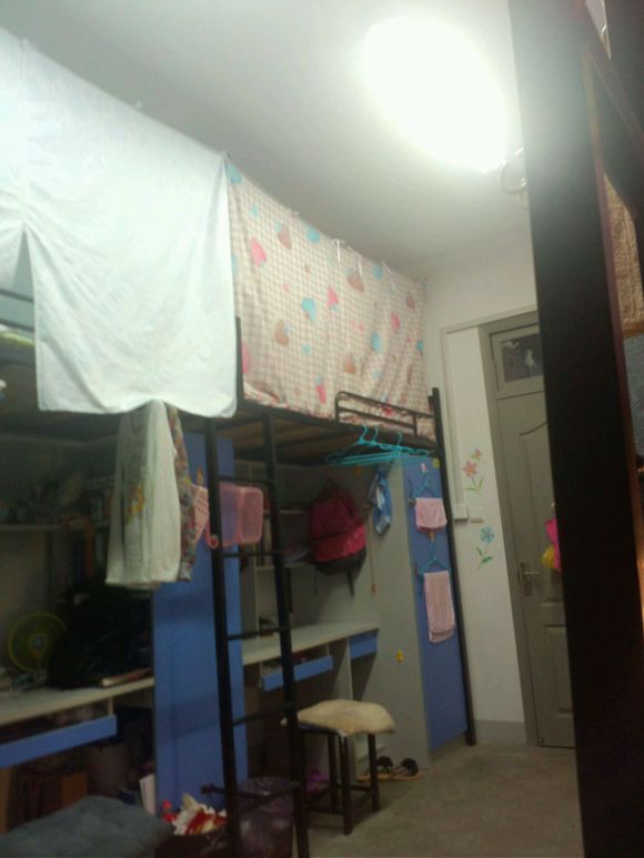 南京大学金陵学院宿舍条件怎么样，有空调吗（含宿舍图片）