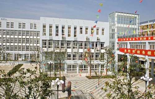 宁波经贸学校