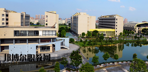 东莞理工学校2020年报名条件、招生要求、招生对象