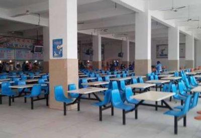 四川省甘孜卫生学校食堂