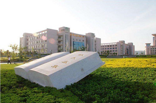 重庆艺术工程职业学院五年制大专宿舍条件如何