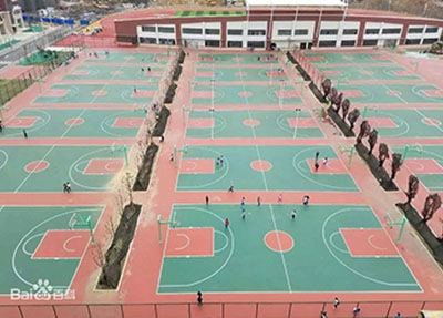 贵州省电子商务学校篮球场