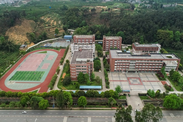 2022年蒲江县职业中专学校学费多少钱一年