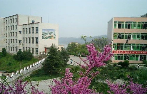 柳江职业教育中心