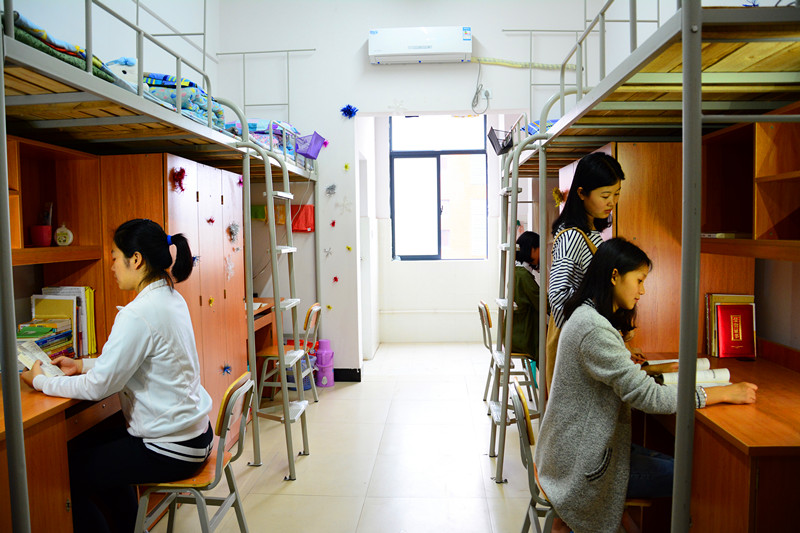 湖南安全技术职业学院宿舍条件怎么样，中职有空调吗（含宿舍图片）