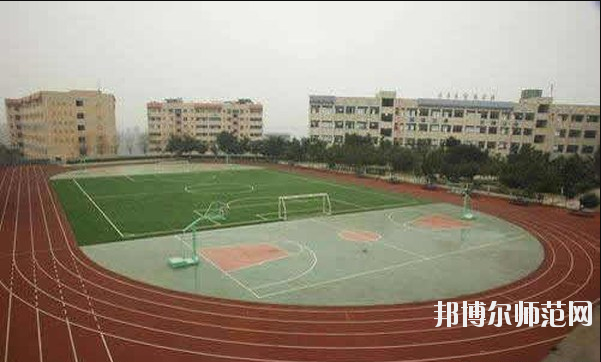 重庆万州第一幼师职业高级中学