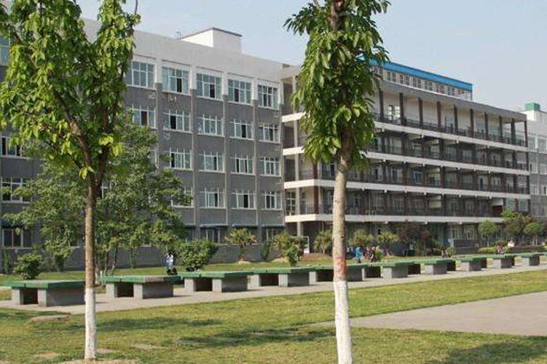 2022年重庆市纺织技工学校招生专业及录取要求