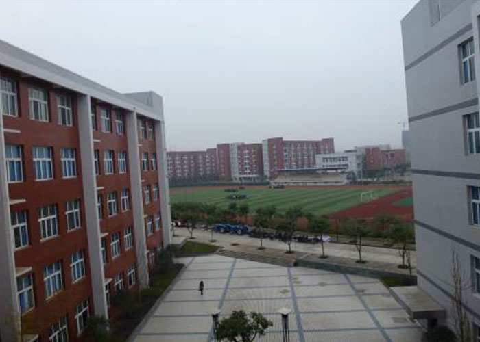 重庆经贸中等专业学校住宿条件怎么样