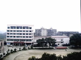 四川省信息工程学校校园
